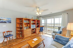 3 Mi to Beach: Waterfront Condo in Chincoteague!