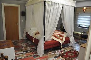 Atroa Otel