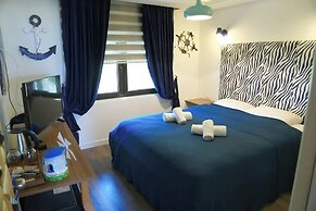 Atroa Otel