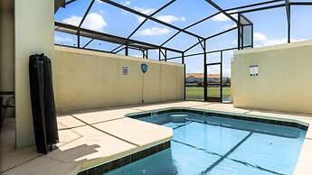 Family Townhome w Private Pool