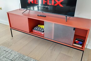 Timeless London Charm