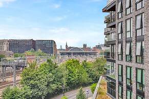 Glamorous 3 Bedroom Condo