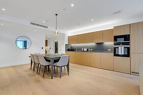 Glamorous 3 Bedroom Condo