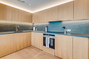 Elegant 3-bedroom Condo