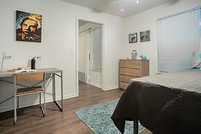 Upstay - Condo With Pool-gym-games-bbq - Walk to Uoft