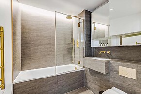 London Joy in London