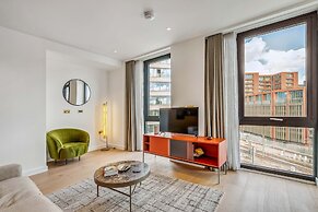 Refined 3-bedroom Condo