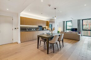 Refined 3-bedroom Condo