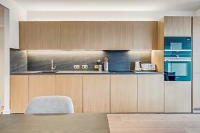 Refined 3-bedroom Condo