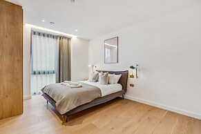 Refined 3-bedroom Condo