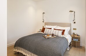 The Magnificent Enclave