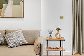 Discovering London Wonder