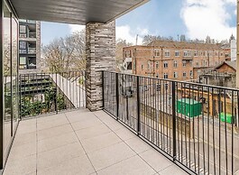 Unveiling London Magic