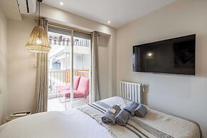 Renovated Flat 250m From the Beach - Town Centre - 2br/6p