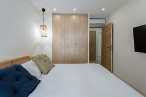 Beautiful Apartment 7P City Center Beach 250m