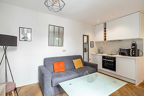 Charming 1 Bedroom Apartment- Heart of Cannes