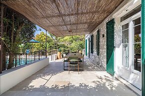 Luxurious Villa With Heated Pool 5br/10p - Cannes