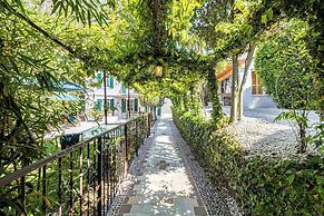 Luxurious Villa With Heated Pool 5br/10p - Cannes