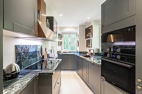 Luxurious Villa With Heated Pool 5br/10p - Cannes