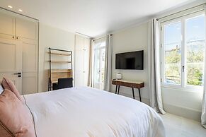 Luxurious Villa With Heated Pool 5br/10p - Cannes