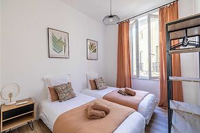 Sublime 2 Bedroom Apart.- Cannes Residential Area
