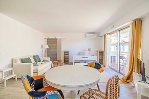 Exceptional Air-conditioned Flat in Cannes