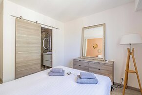 Exceptional Air-conditioned Flat in Cannes
