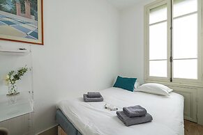 Superb 68m2 Flat With 80m2 Terrace - 2ch/4p