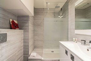 Nice Apartment With Balcony - Center Cannes 1br/4p