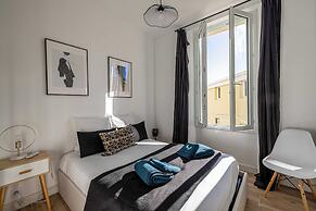Cannes Center - 2br/4p - Palais des Festivals