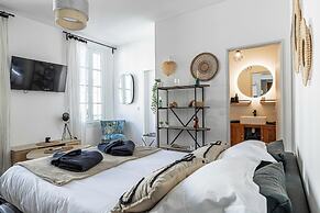 Cannes Center - 2br/4p - Palais des Festivals