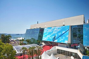 Luxurious 2br/4p Apartment With Terrace - First Croisette Cannes