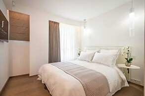 Luxurious 2br/4p Apartment With Terrace - First Croisette Cannes