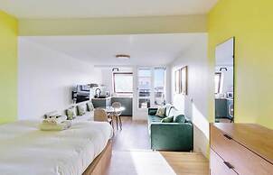 Beautiful Renovated Studio on Port de Deauville