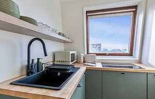 Beautiful Renovated Studio on Port de Deauville