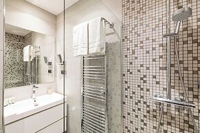 Standing Flat 3P, 2 min From the Croisette