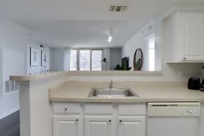 Apt in the Heart of Ballston