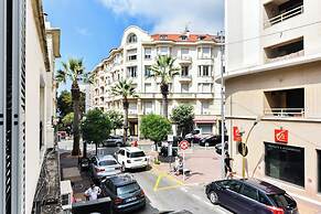 Cozy Apartment Juan-les-pins / 200m Beach