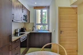 Cozy Apartment Juan-les-pins / 200m Beach