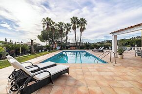 Luxurious Private 6-bed Villa With Pool Mougins
