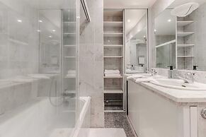 Luxury Haven With Pool, Tennis and Large Garden