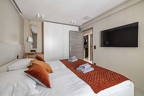 Sublime Haussmannian Apartment