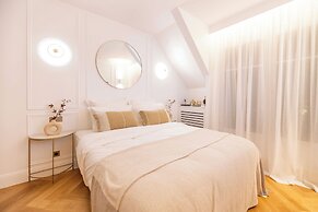 Elegant Apartment - 2br/4p - Vivienne