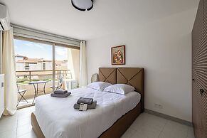 Very Nice Renovated Apartment - Cannes La Bocca - 3br/6p