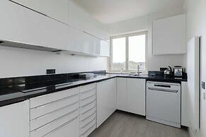 Luxurious Apartment 4 People - Casino Barria