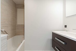 Luxurious Apartment 4 People - Casino Barria