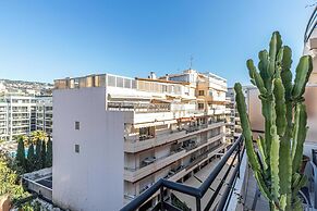Magnificent Studio in the Center of Cannes / Terrace - 30m2