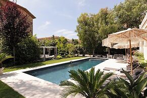 Luxueuse Villa With Pool 7bd/14p - Cannes