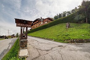 Warm Apartment Nestled in the Heart of Megeve