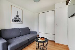 Studio in the Heart of the Marais !